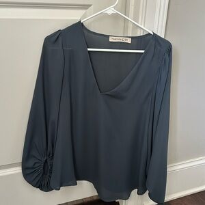 Womens medium green v neck blouse top